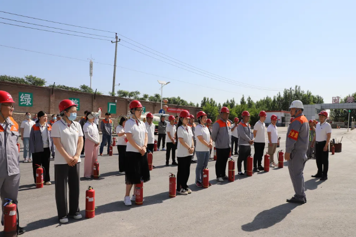 恒质集团“安全生产月”组织开展消防安全应急演练活动